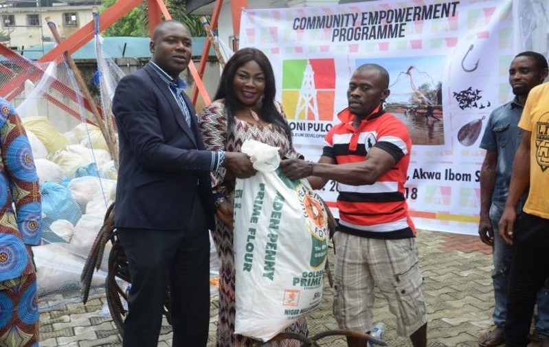 PRESENTATION OF EMPOWERMENT ITEMS TO BENEFICIARIES