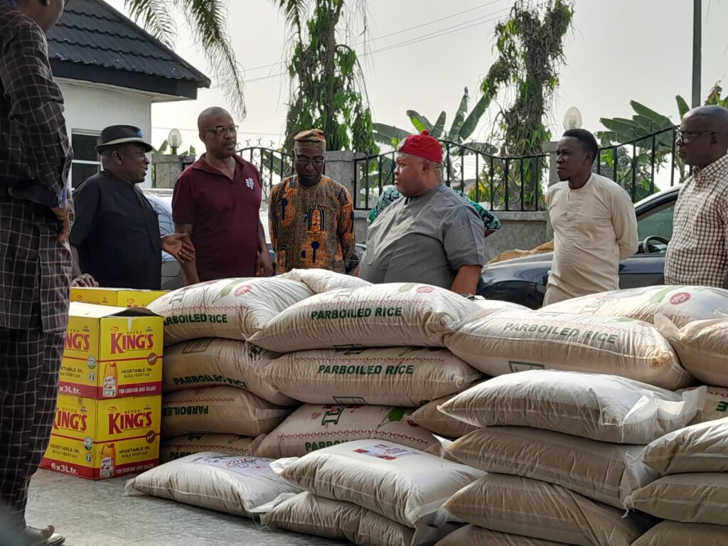 Donation of one hundred and twenty bags of rice, fifty male goats and fifty cartons of groundnut oil to host communities as Christmas New Year gifts